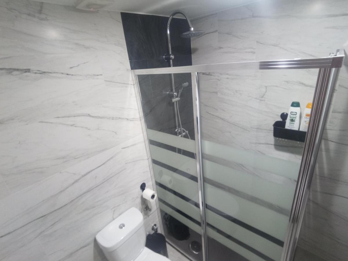 בסריל דה לה סיירה Apartamento De Lujo En La Sierra מראה חיצוני תמונה