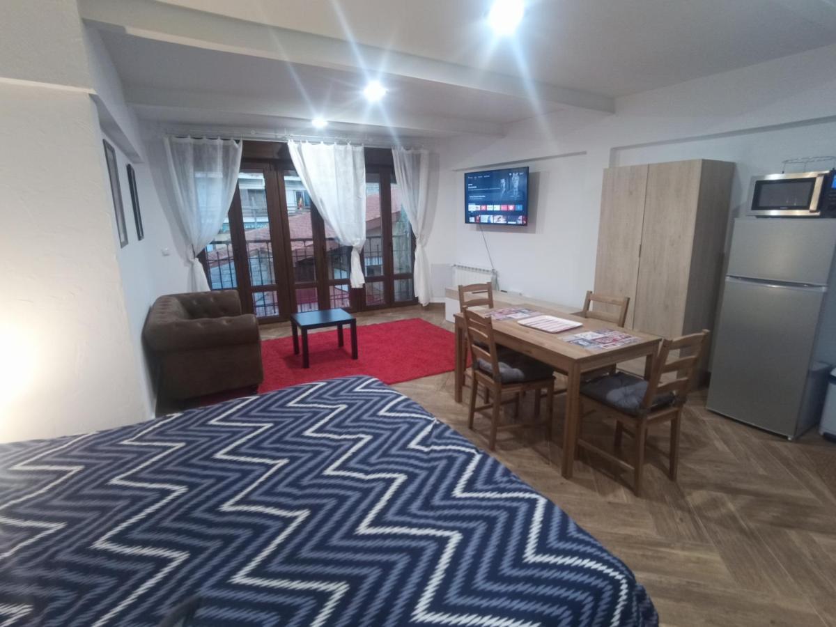 בסריל דה לה סיירה Apartamento De Lujo En La Sierra מראה חיצוני תמונה